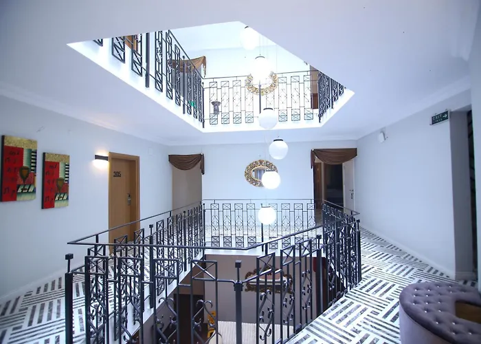 Cevik Palace Ξενοδοχείο