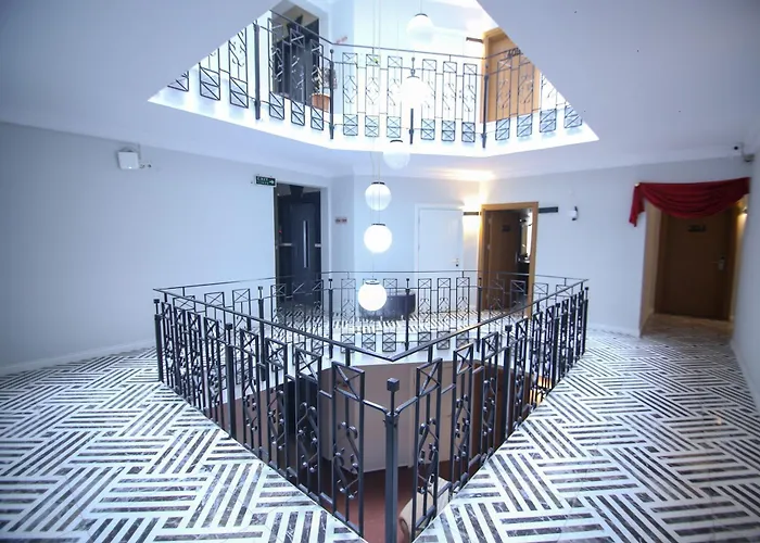 Cevik Palace Szálloda 2*