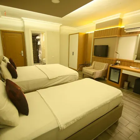 Cevik Palace 2* אנטליה