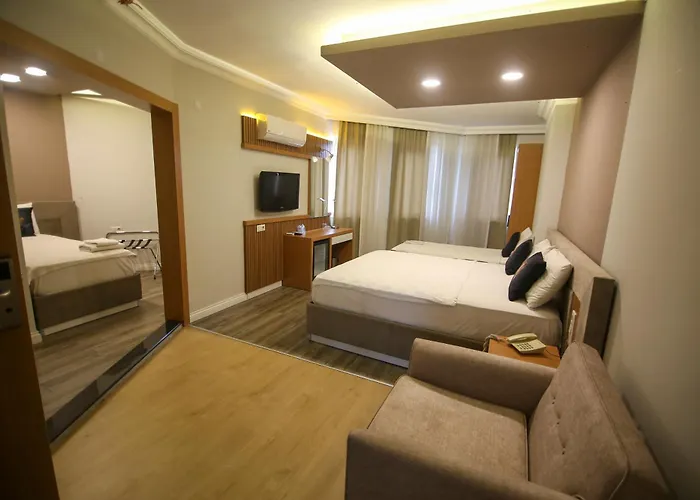 çevık Palace Hotel