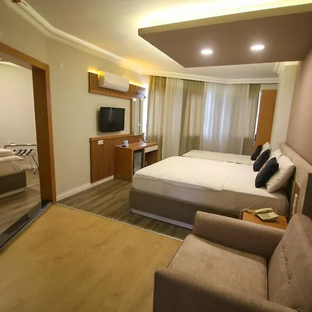 Cevik Palace Szálloda